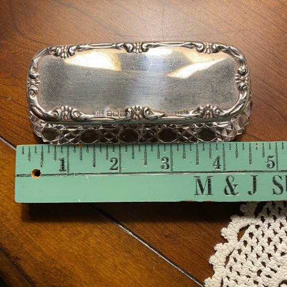 Antique Cut Crystal Trinket Box with Sterling Lid, UK - Picture 12 of 16